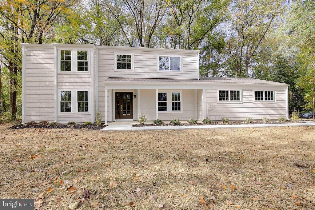2997 Southaven Dr