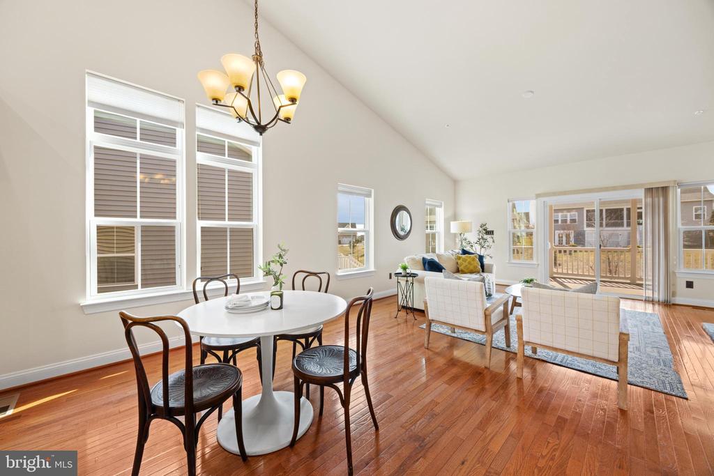 3061 SUNNY RIDGE DRIVE
