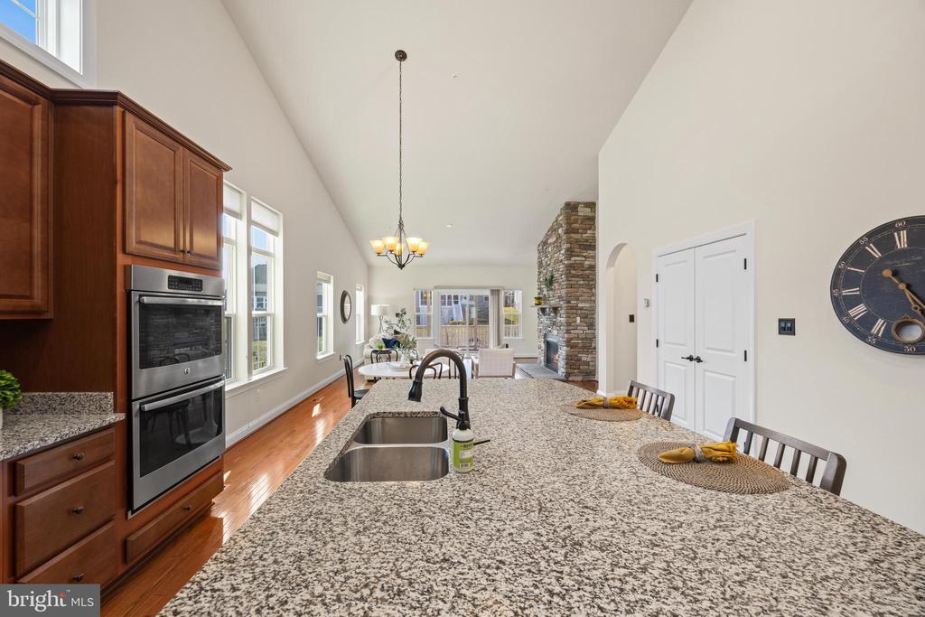 3061 SUNNY RIDGE DRIVE