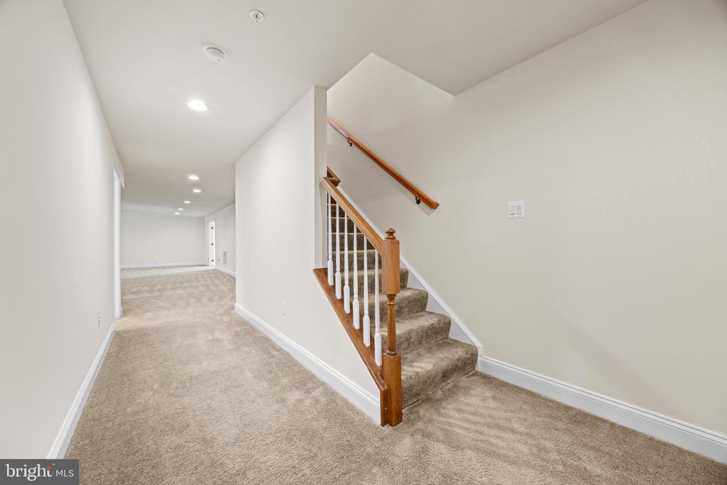 3061 SUNNY RIDGE DRIVE