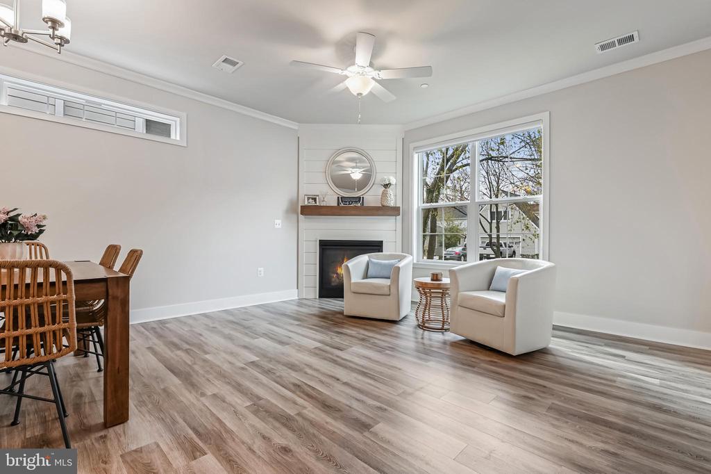 1400 REHLING DRIVE