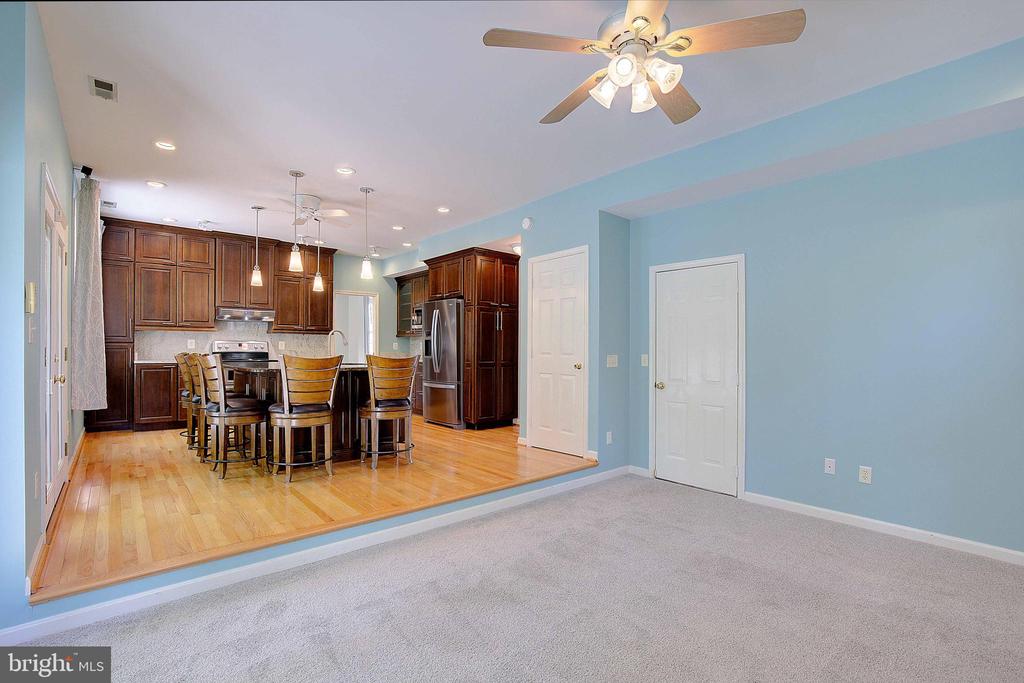 3592 LOCH HAVEN DRIVE