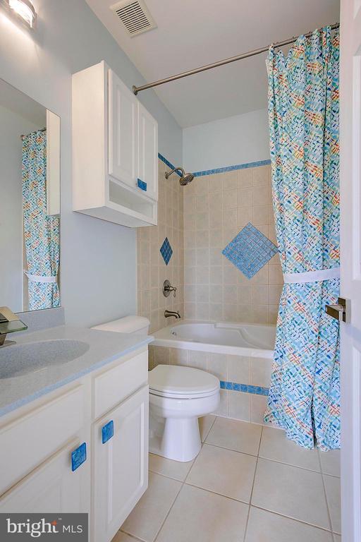 8177 BODKIN AVENUE