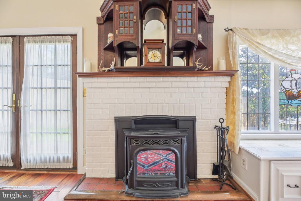 4002 TUDOR HALL ROAD