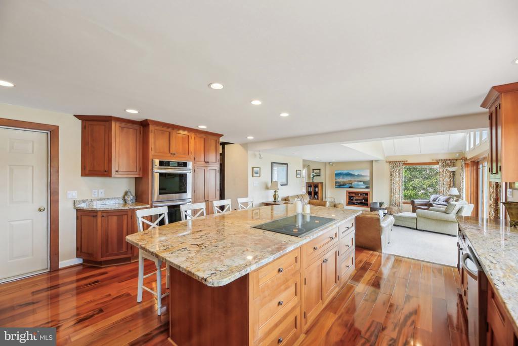 4002 TUDOR HALL ROAD