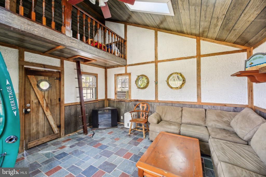 4002 TUDOR HALL ROAD