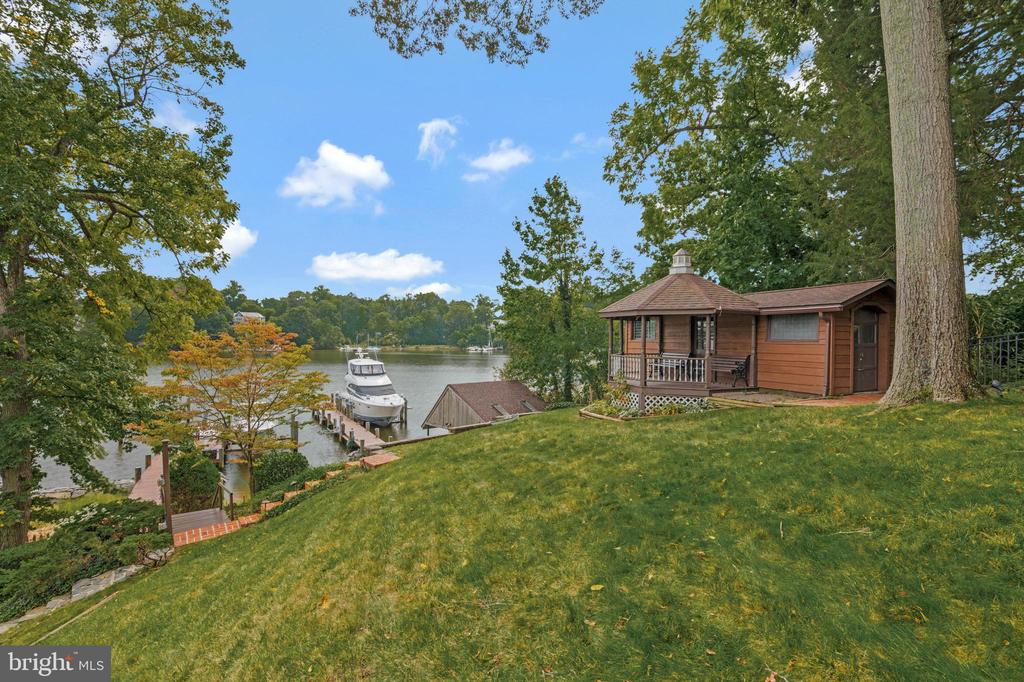 4002 TUDOR HALL ROAD