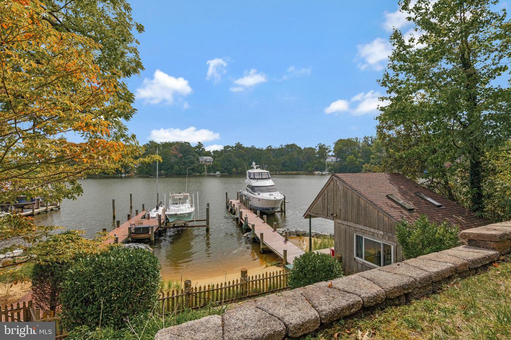 4002 TUDOR HALL ROAD