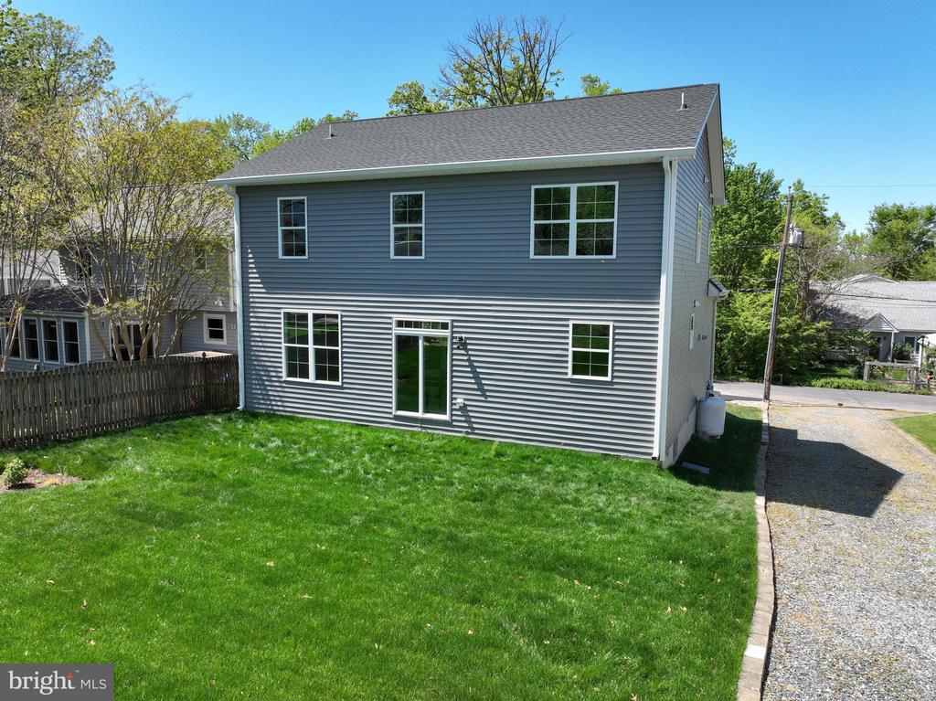 3519 CEDAR DRIVE