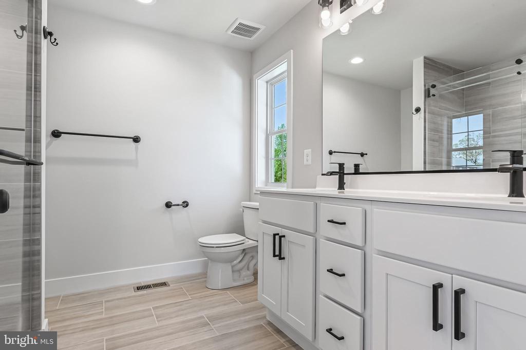 3519 CEDAR DRIVE