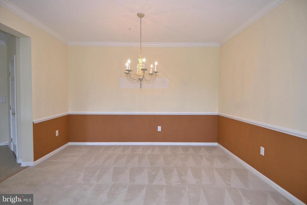 1005 SAMANTHA LANE Unit: 404