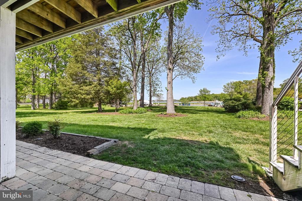 3313 LERITZ LANE
