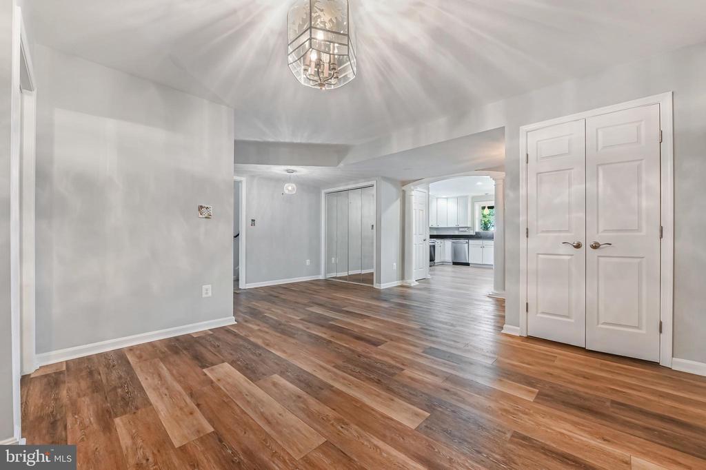 3313 LERITZ LANE