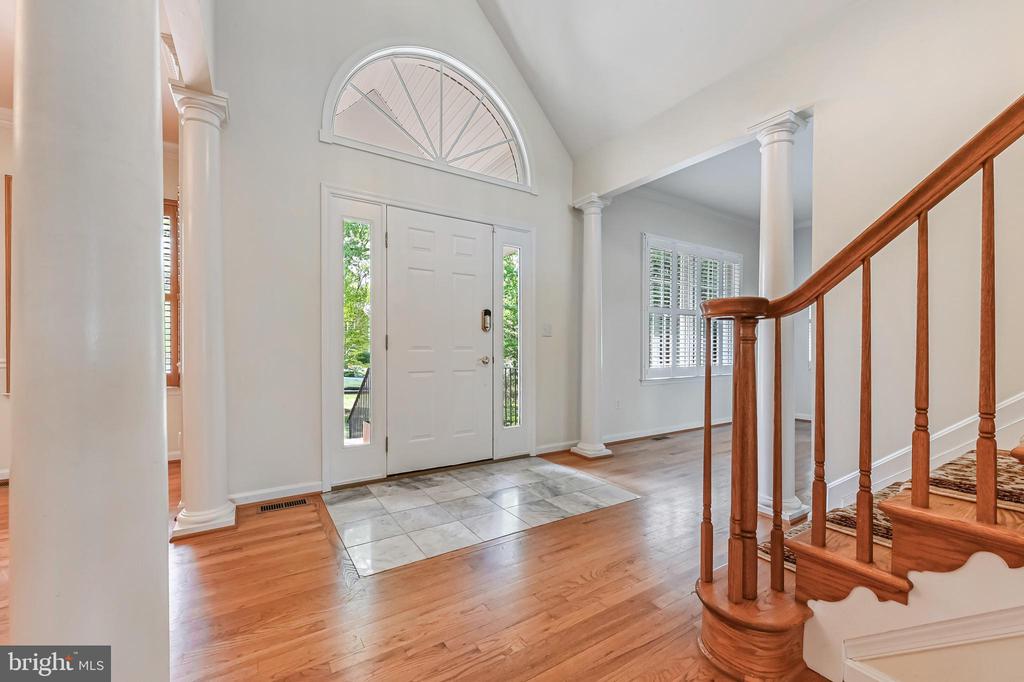 3313 LERITZ LANE