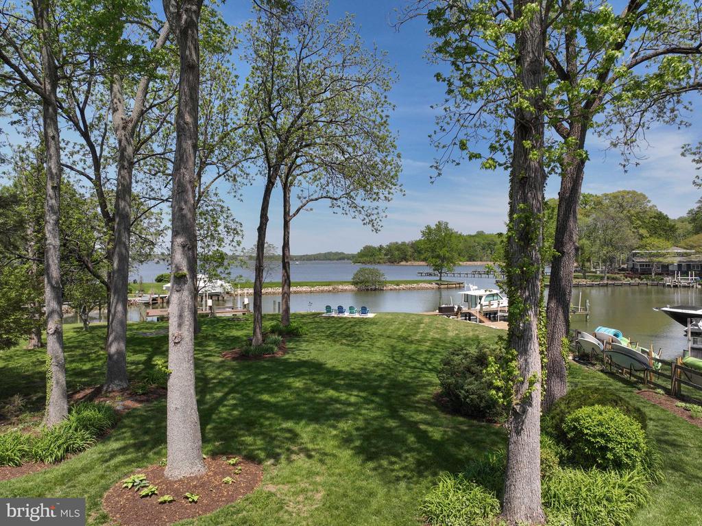 3313 LERITZ LANE