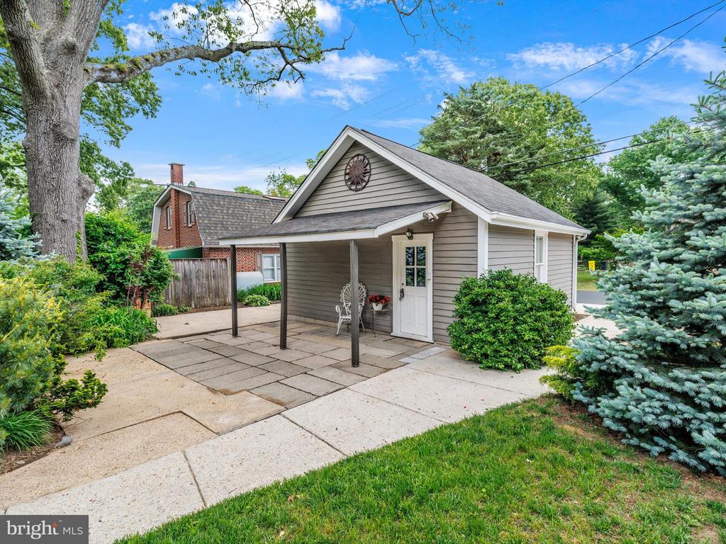 822 MILL CREEK ROAD