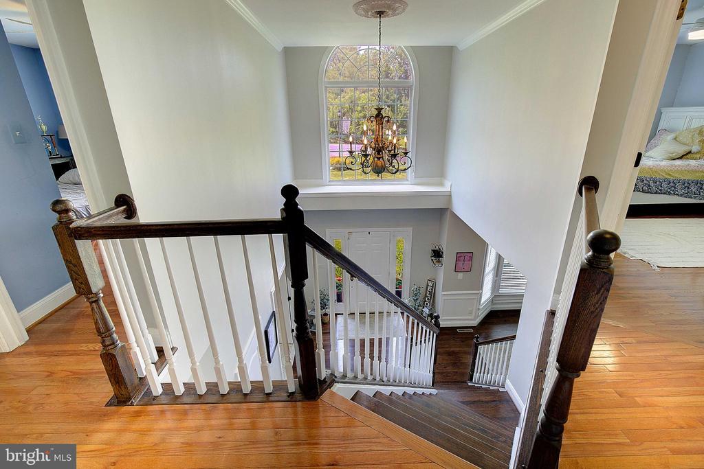 3707 EAGLES NEST COURT