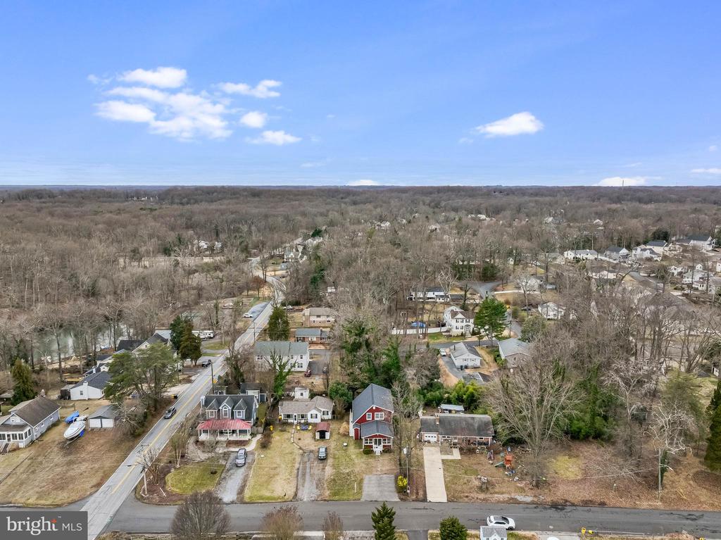 468 RIVERVIEW DRIVE