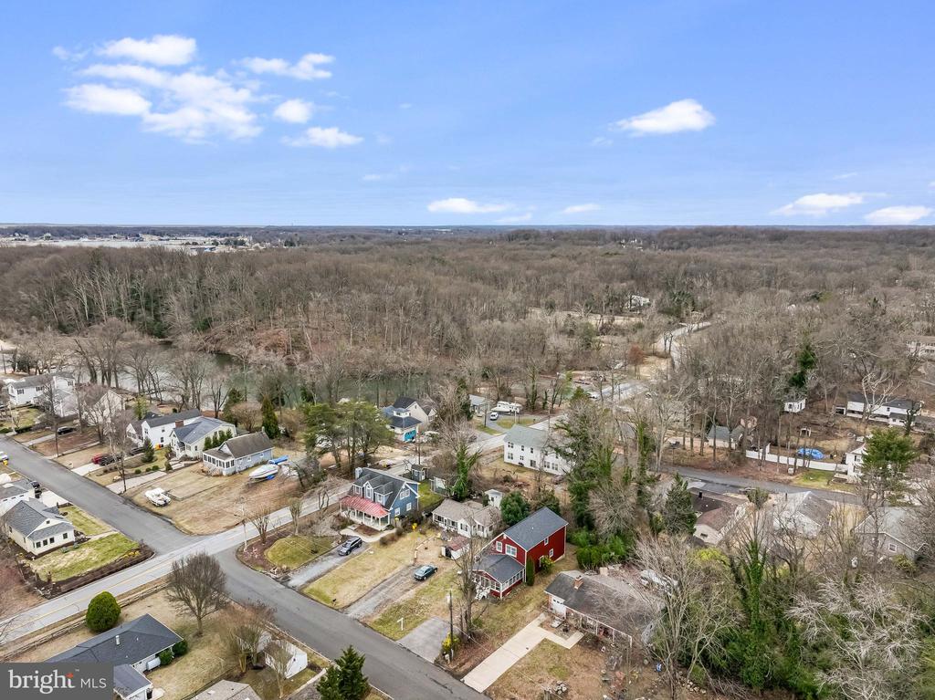 468 RIVERVIEW DRIVE
