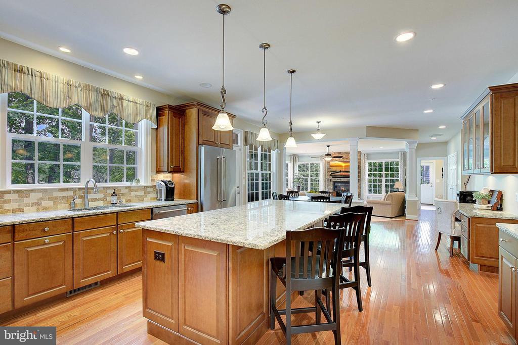 34 CHARTHAM LANE