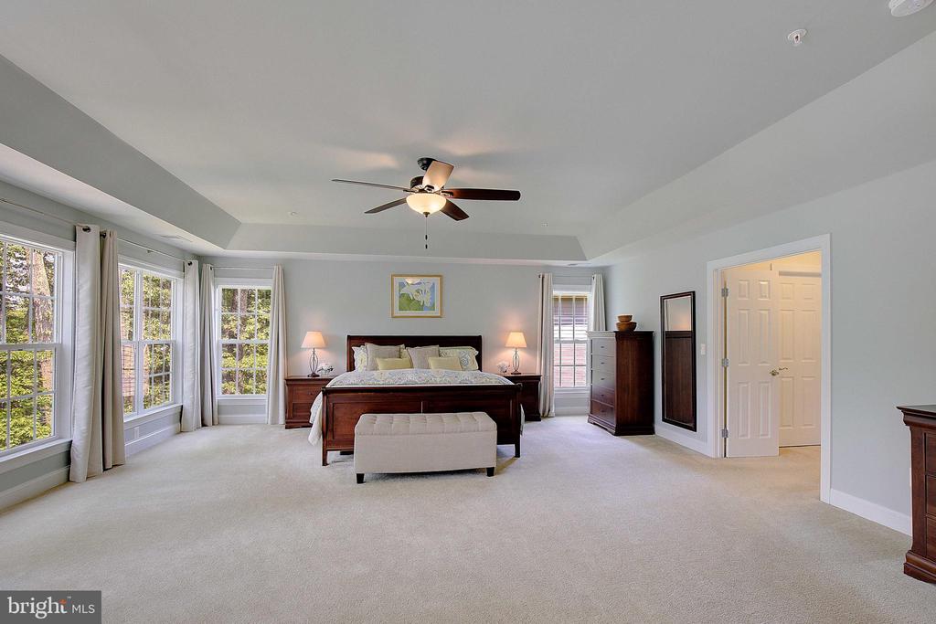 34 CHARTHAM LANE