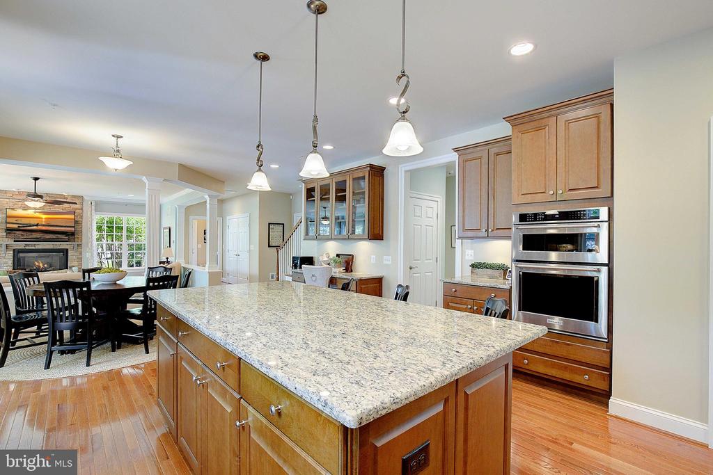 34 CHARTHAM LANE