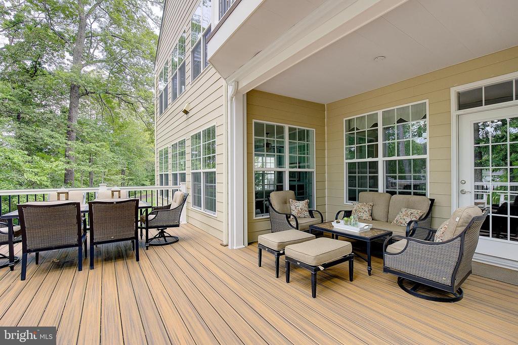 34 CHARTHAM LANE