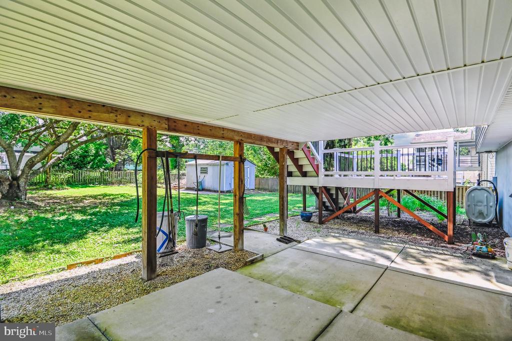 84 GREAT LAKE DRIVE