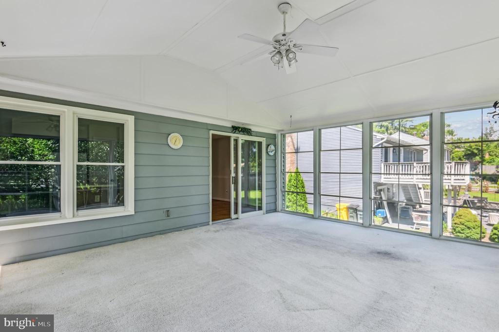 84 GREAT LAKE DRIVE