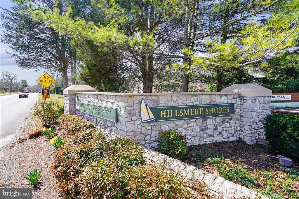 84 GREAT LAKE DRIVE