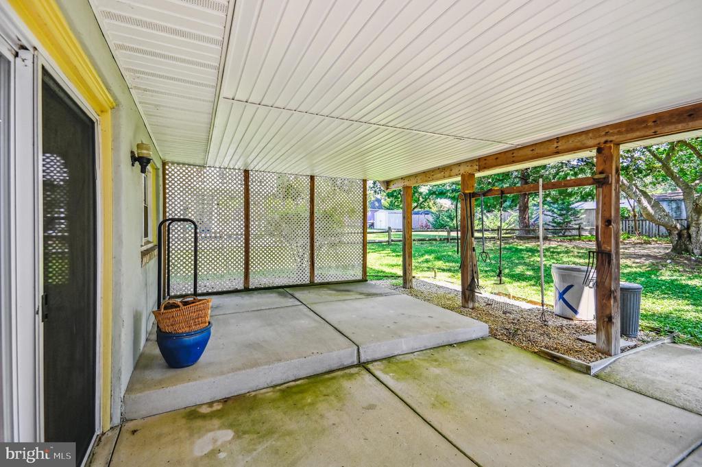 84 GREAT LAKE DRIVE