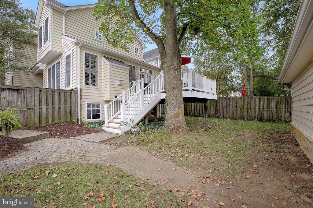 412 JEFFERSON STREET