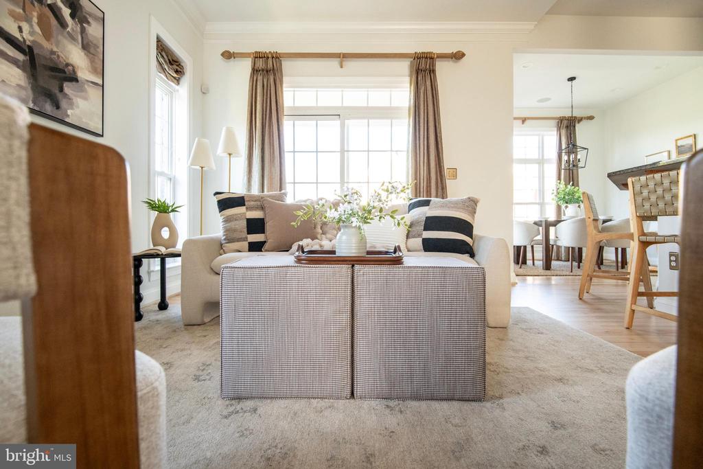 201 BURGUNDY LANE