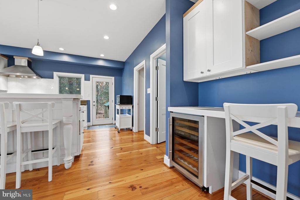 3303 KENNEY COURT