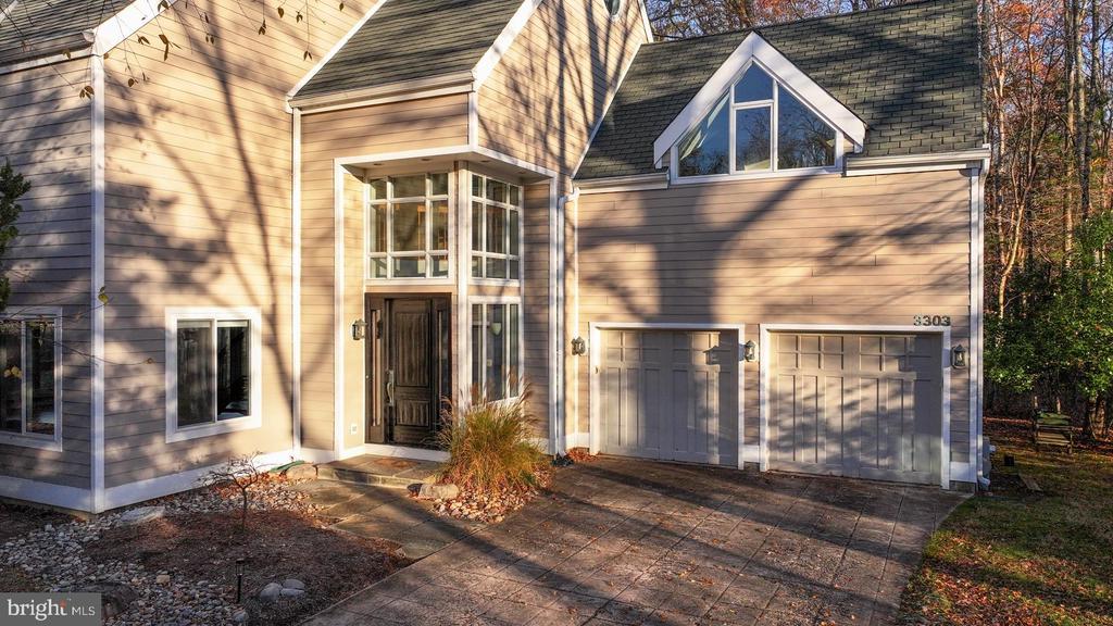 3303 KENNEY COURT