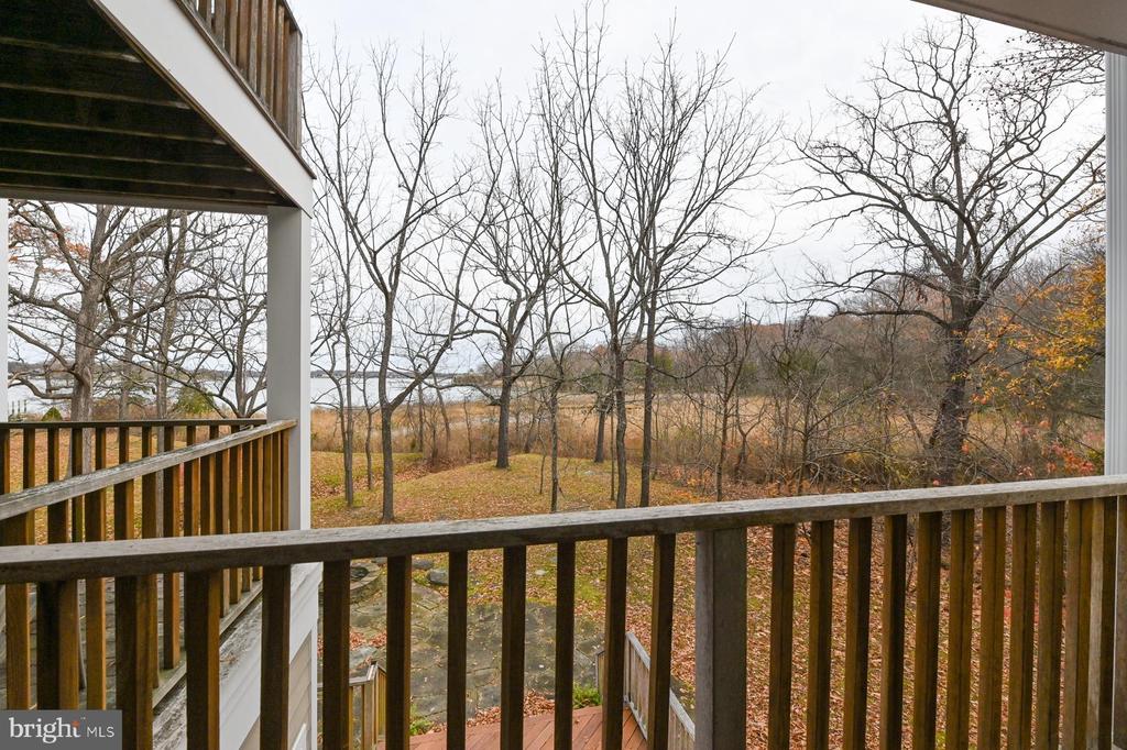 3303 KENNEY COURT