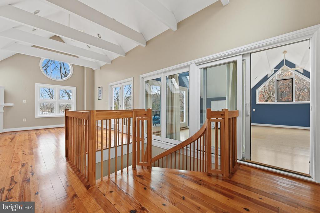 3303 KENNEY COURT