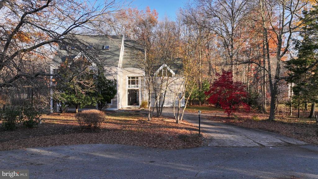3303 KENNEY COURT