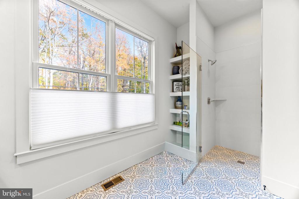 90 E LAKE DRIVE