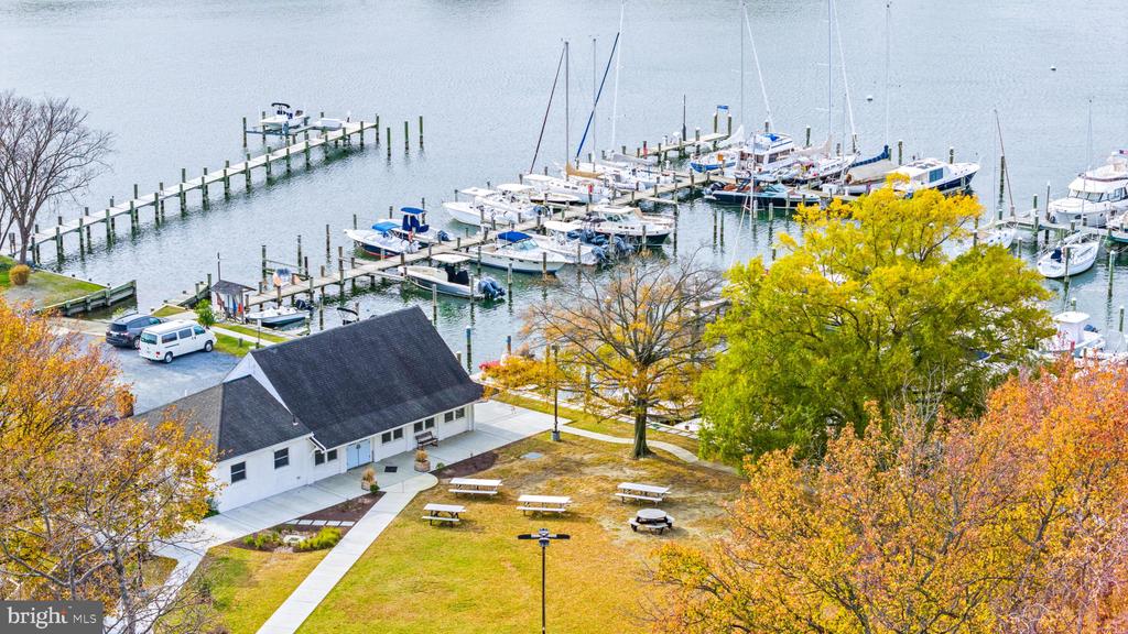 90 E LAKE DRIVE
