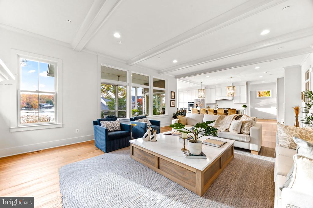 90 E LAKE DRIVE