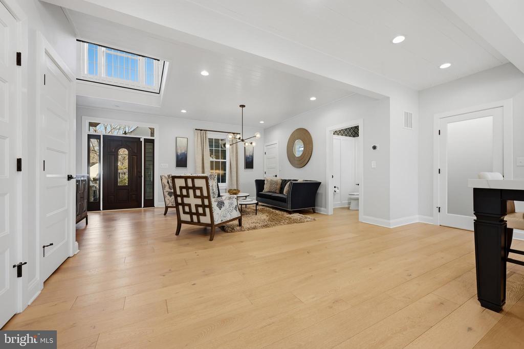 3590 S RIVER TERRACE