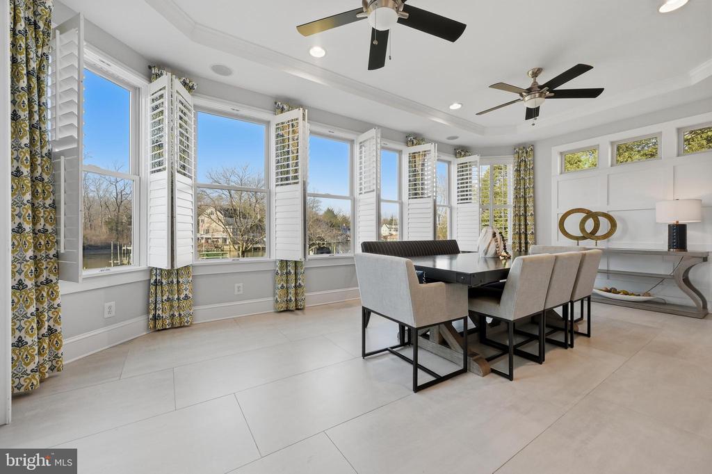 3590 S RIVER TERRACE