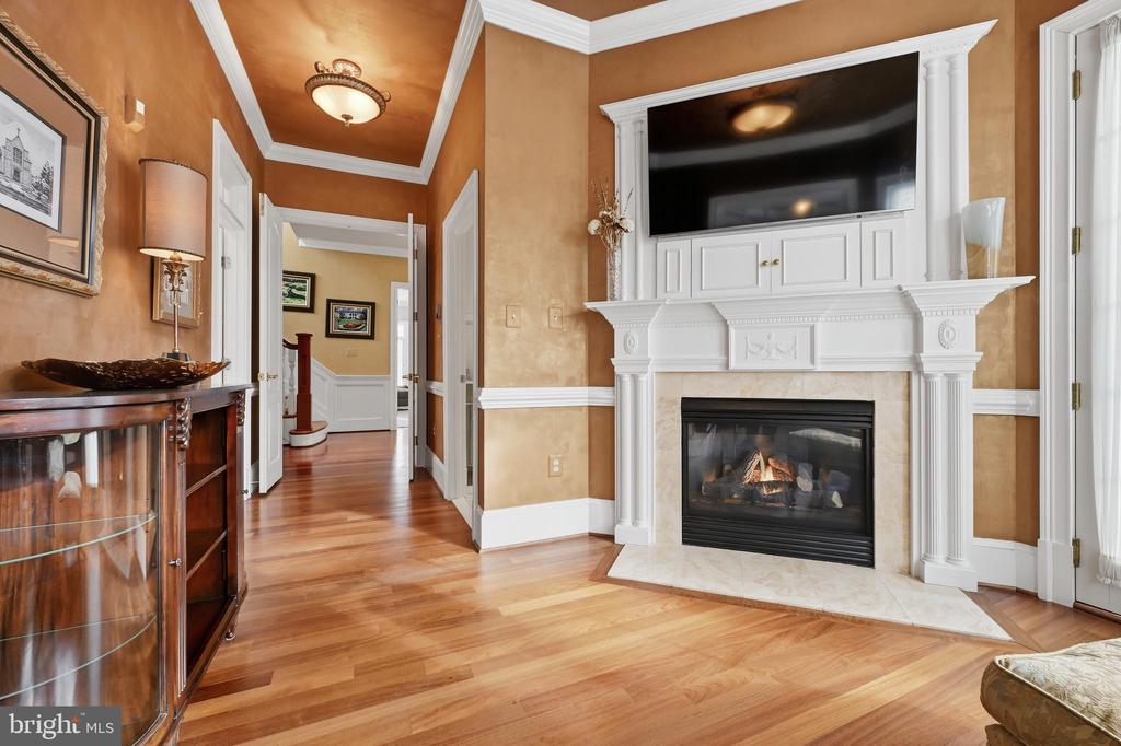 25 GASSAWAY LANE