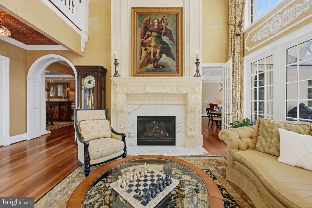25 GASSAWAY LANE