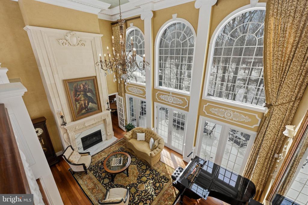 25 GASSAWAY LANE