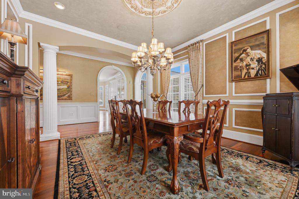 25 GASSAWAY LANE