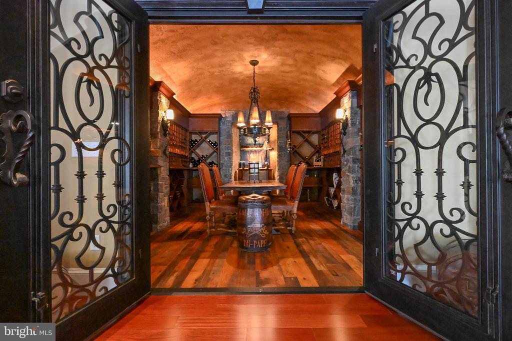 25 GASSAWAY LANE
