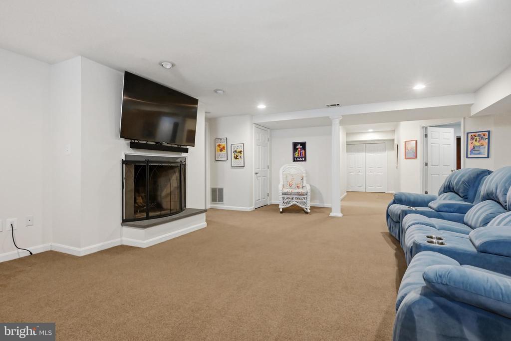 982 WAYSON WAY