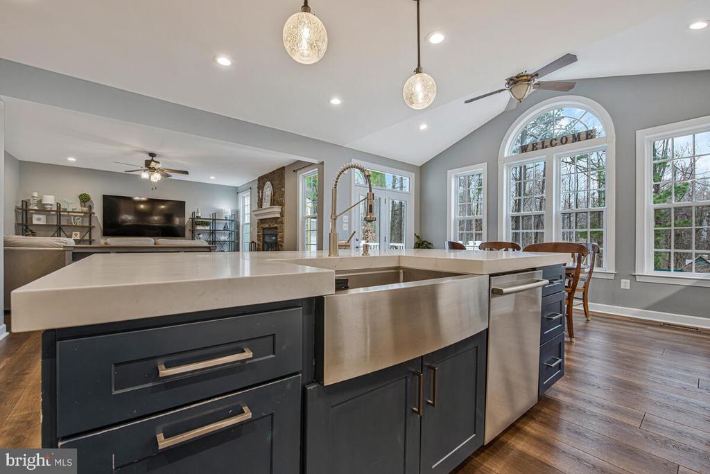 722 GREAT HERON DRIVE
